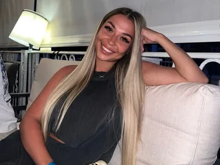 AssmerisingX video