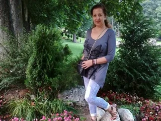 EvelyneFlirtyMilf video