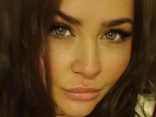 Evie_Love webcam livesex profile