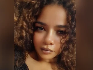 DigitalBae webcam profile - Guyanese